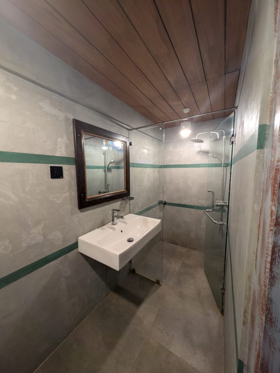 Apartment triple room, mezzanine at Leisure Land, Galle